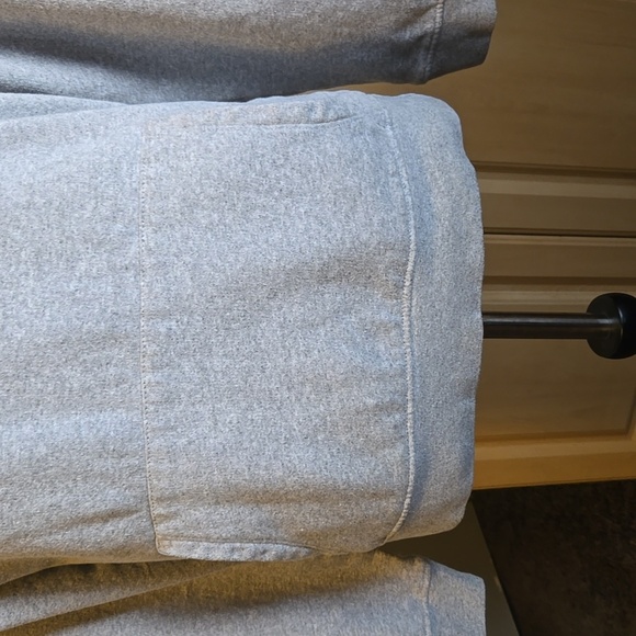 Brand New GAP Heather Gray Men's Hooded Sweatshirt. S - Picture 3 of 12